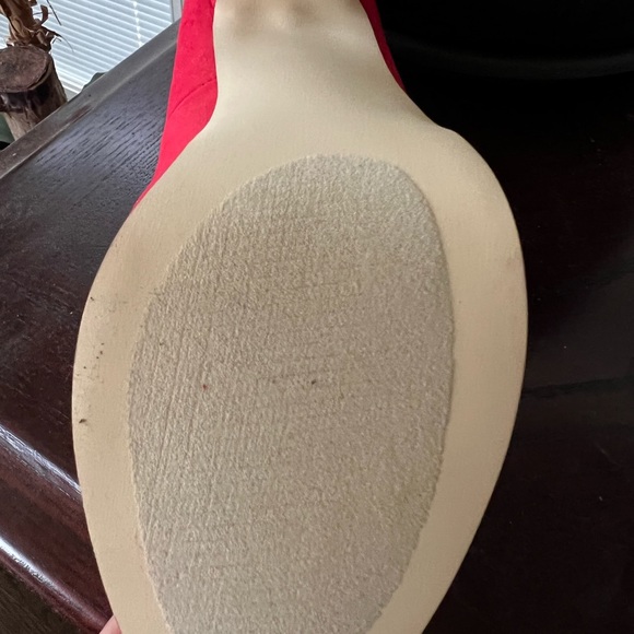 high heels shoes.New, still in bags and original box. Size 8 - Picture 7 of 11